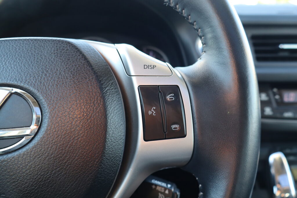2012 Lexus CT 200h Hybrid No Accident Clean Carfax​ | D10340