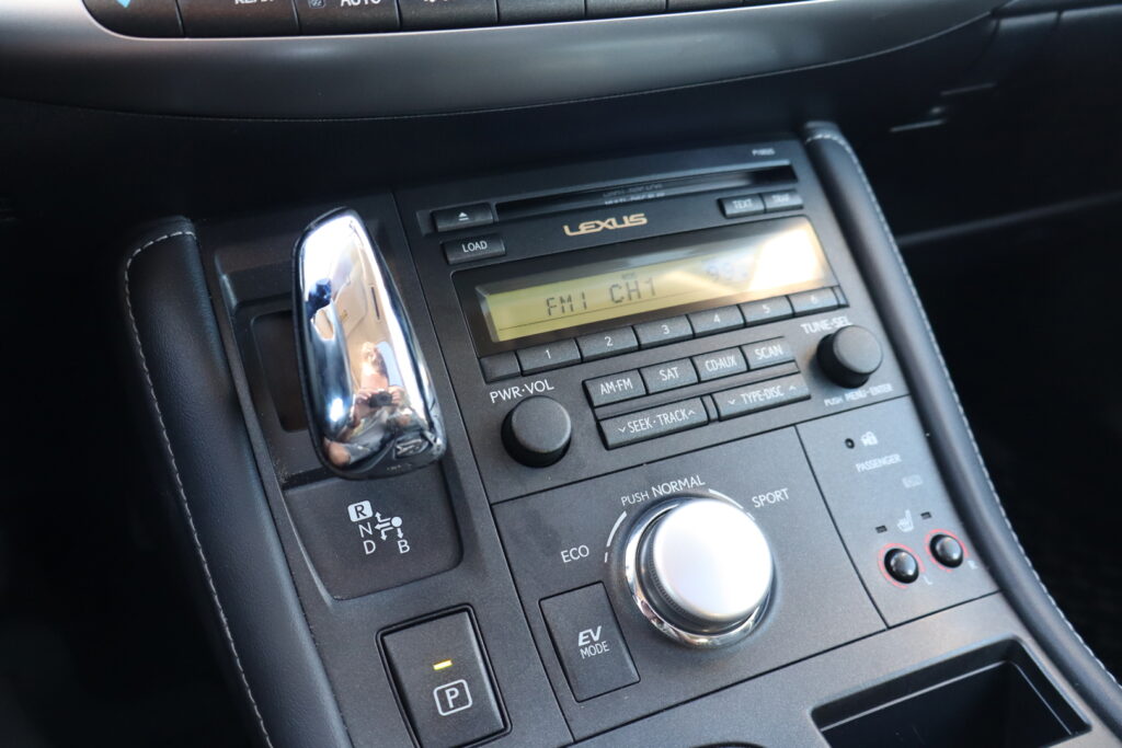 2012 Lexus CT 200h Hybrid No Accident Clean Carfax​ | D10340