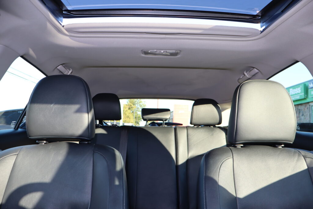 2012 Lexus CT 200h Hybrid No Accident Clean Carfax​ | D10340
